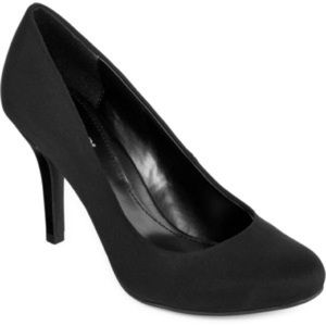 NWOT a.n.a. Edie Heels